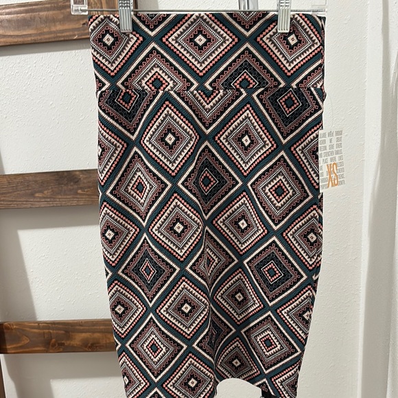 LuLaRoe Black and Tan Midi Pencil Skirt - Picture 1 of 3